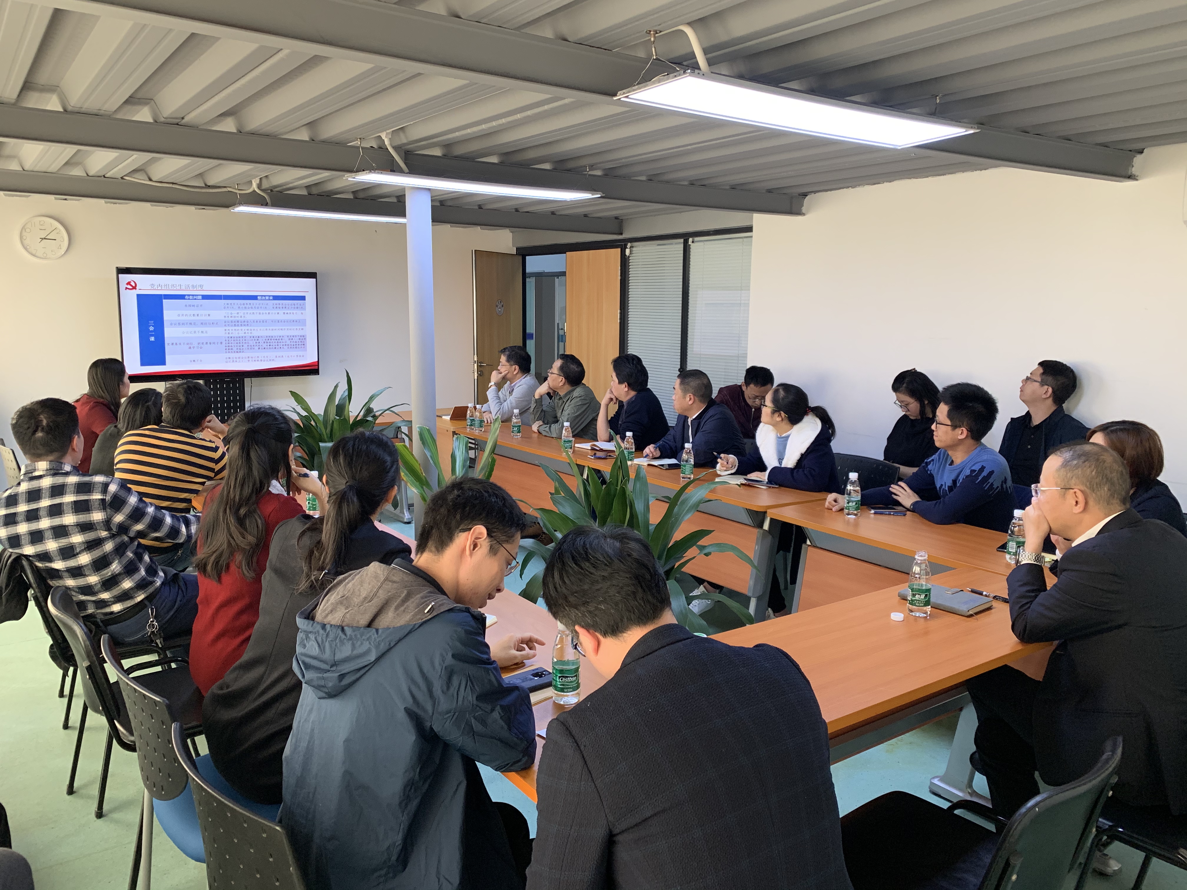 f895ecad627dacd48905f84a2c1c7d2 f895ecad627dacd48905f84a2c1c7d2