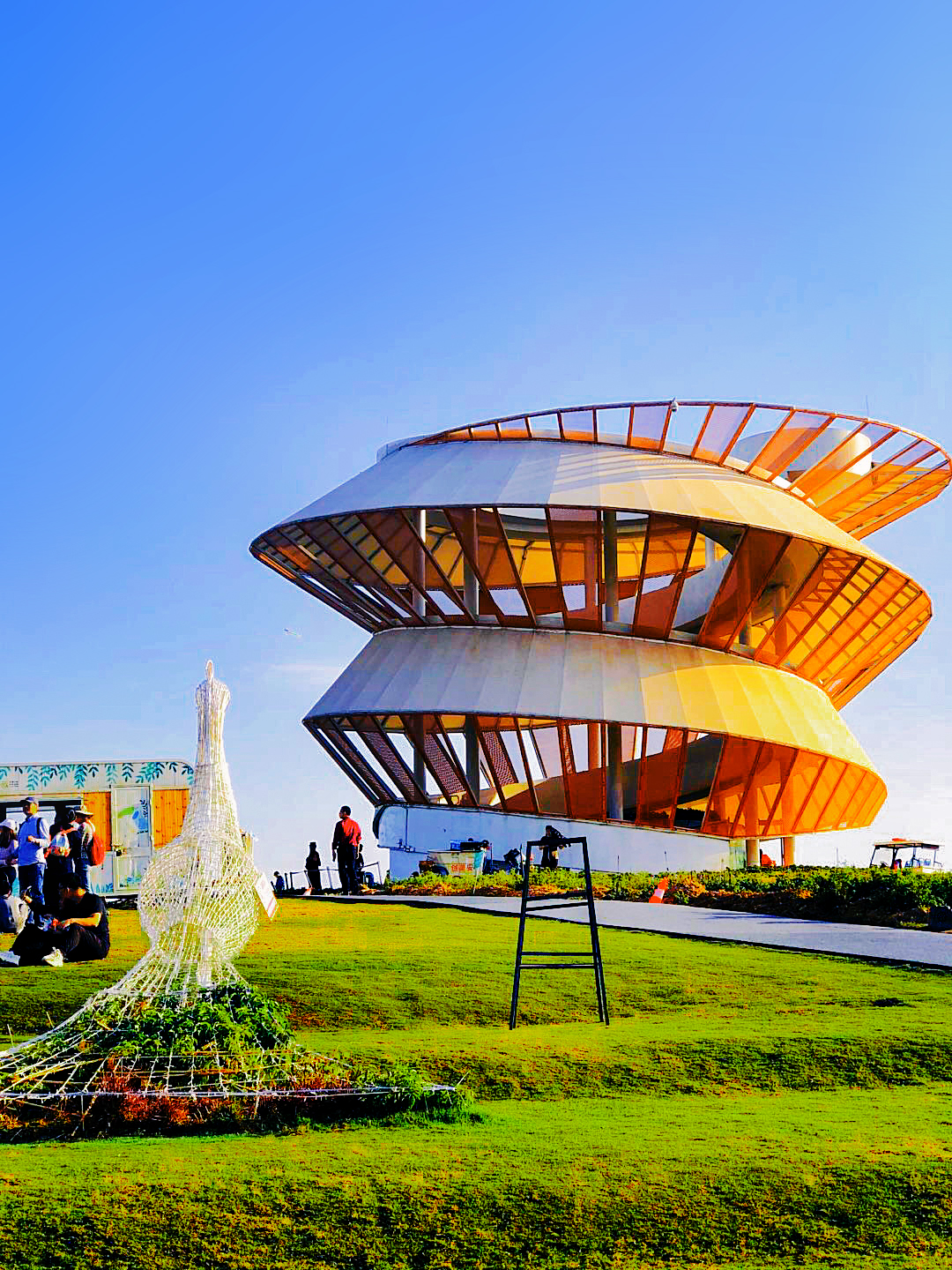 《凤凰观景》-吴怡婷-