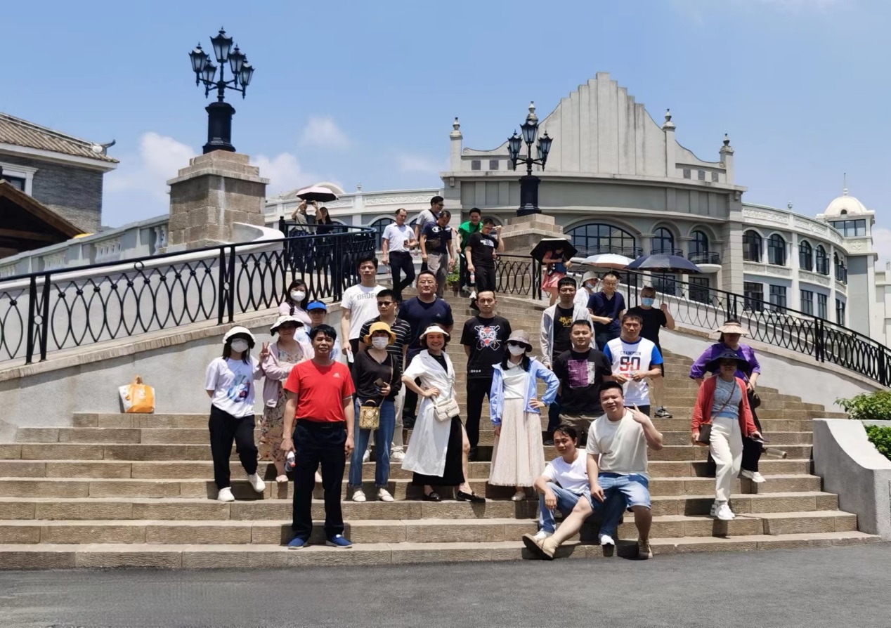 C:\Users\ADMINI~1\AppData\Local\Temp\WeChat Files\15dbe92856fcafd6fdda53c9ff3b50d.jpg